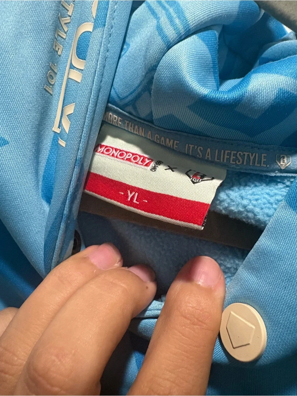 B101 hoodie - Picture 3 of 3